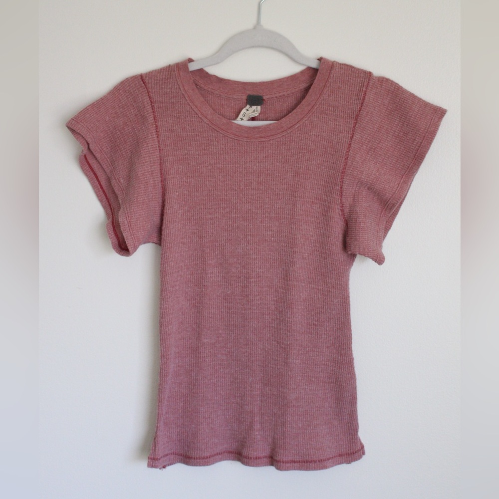 We The Free Waffle Knit Flutter Sleeve Tee in Size Small